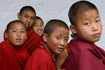 Nieuwsgierige Monnik-leerlingen in Gangtok