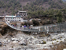 Trekking naar Phakding (2.652m)