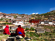 Ganden, het tweede grootste klooster van Tibet